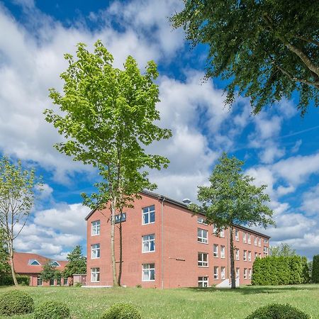 Taba Hotel Kellinghusen エクステリア 写真