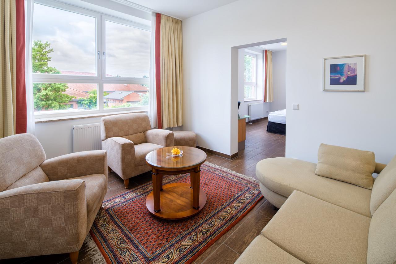 Taba Hotel Kellinghusen エクステリア 写真